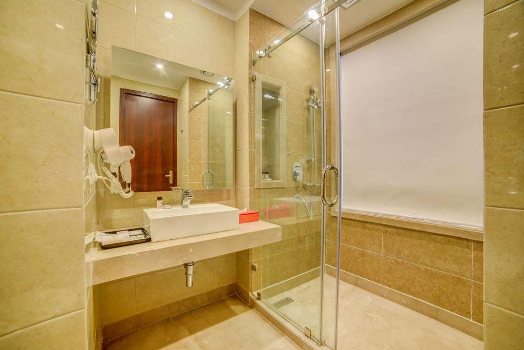Ramada By Wyndham New Delhi Pitampura Delhi (National Capital Territory of India) Exterior foto