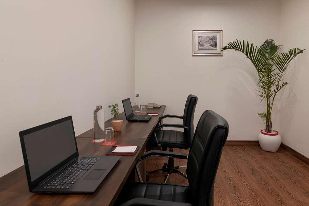 Ramada By Wyndham New Delhi Pitampura Delhi (National Capital Territory of India) Facilidades foto