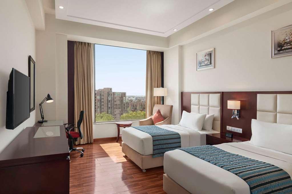 Ramada By Wyndham New Delhi Pitampura Delhi (National Capital Territory of India) Quarto foto
