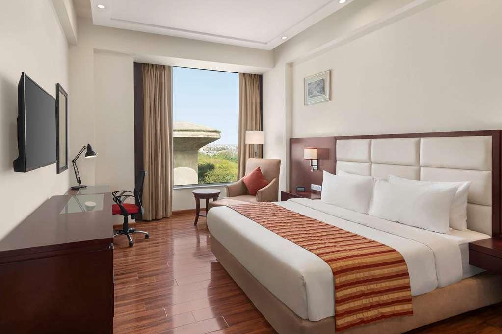 Ramada By Wyndham New Delhi Pitampura Delhi (National Capital Territory of India) Quarto foto